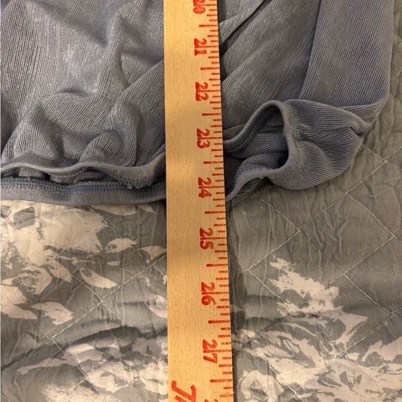 Stylish Sleeveless Blue Top by - Picture 5 of 8